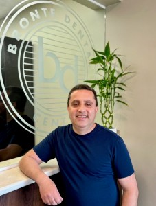 Gus Hanoudi, Dentist